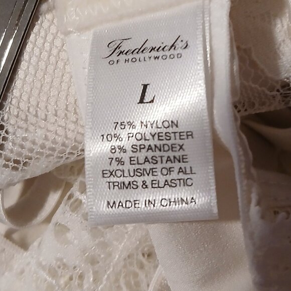 Frederick's of Hollywood Women's Ophelia Delicate Lace Chemise and G Str… - Picture 7 of 8